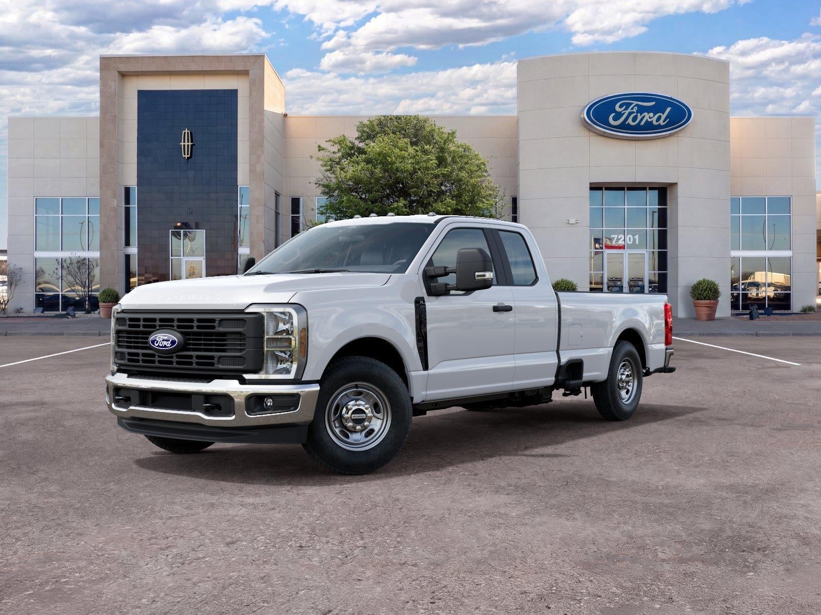 2027 Ford Super Duty F-250 SRW XL
