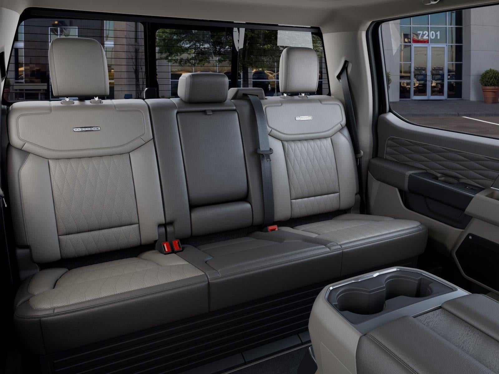 2027 Ford Super Duty F-250 Platinum