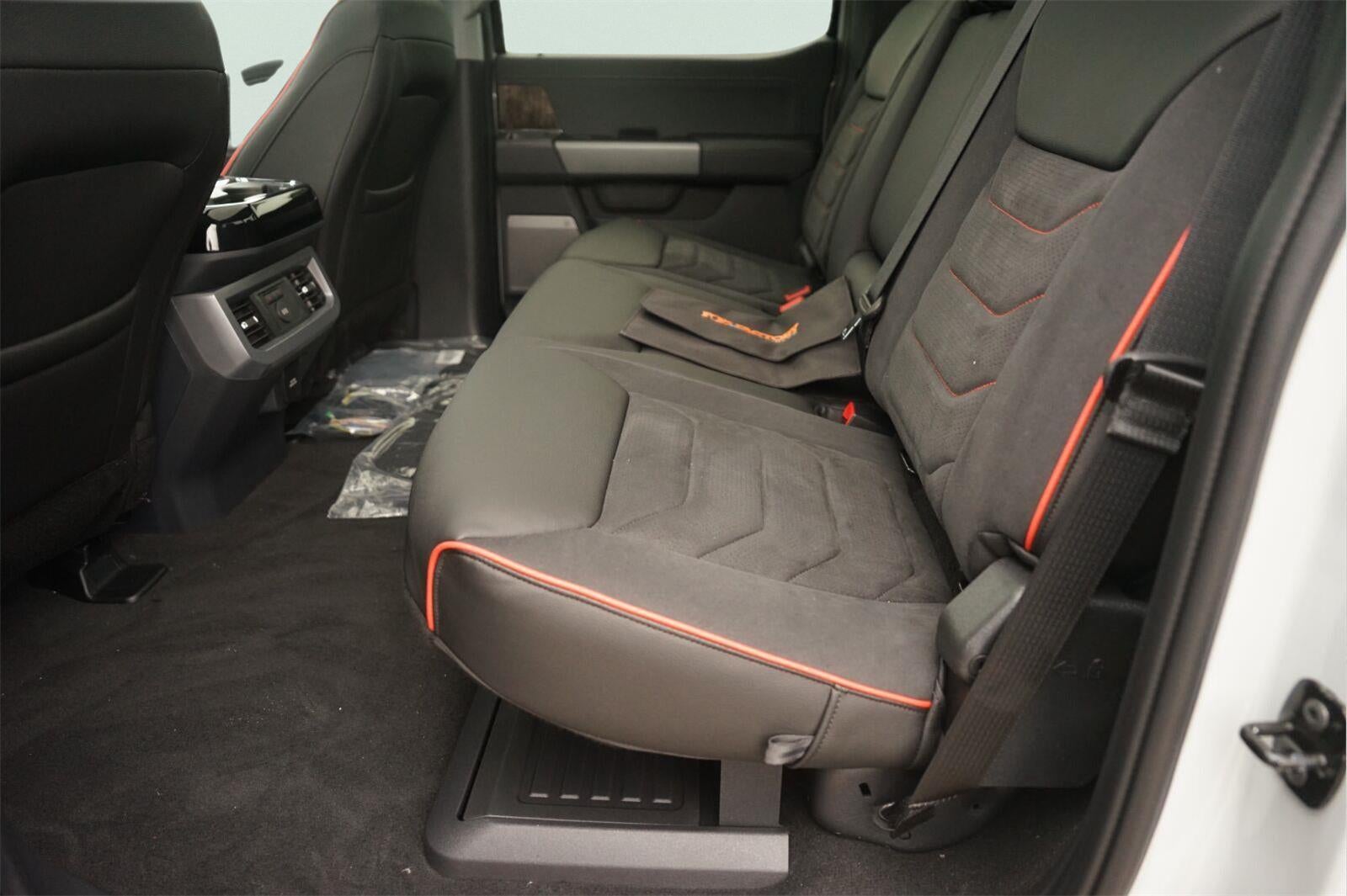 2026 Ford Super Duty F-250 Lariat
