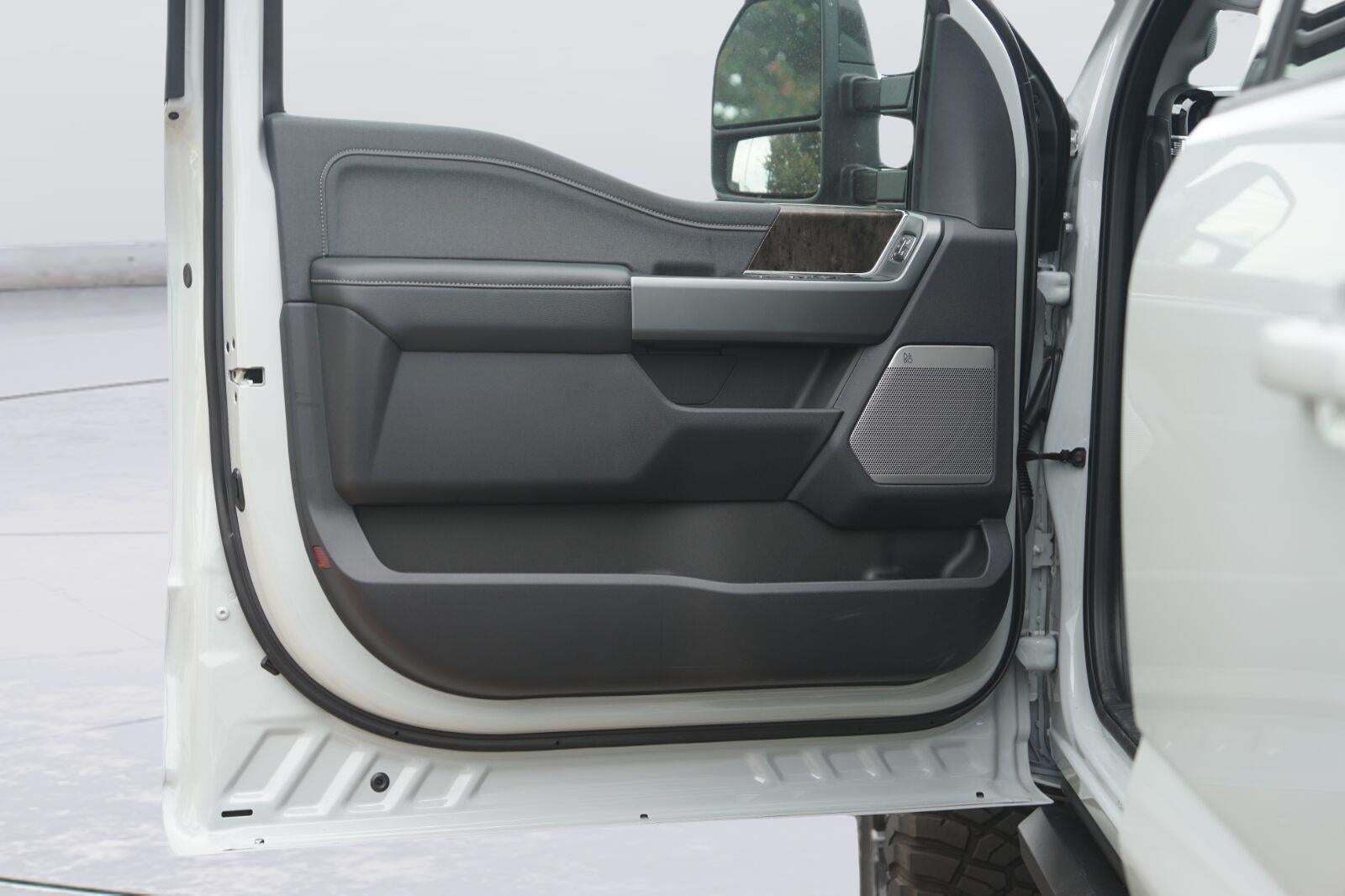 2026 Ford Super Duty F-250 Lariat