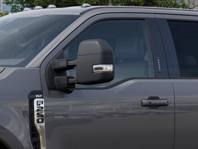 2027 Ford Super Duty F-250 SRW XLT