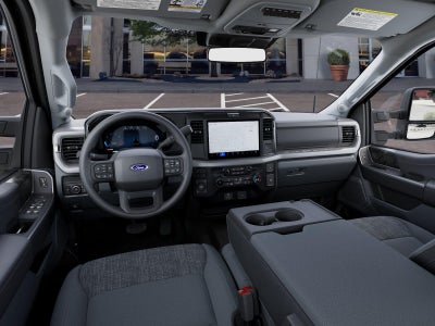2027 Ford Super Duty F-250 SRW XLT