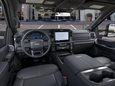 2026 Ford Super Duty F-350 SRW Platinum