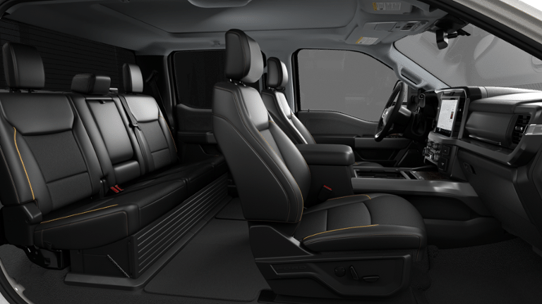 2027 Ford Super Duty F-350 Lariat