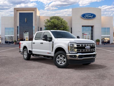 2027 Ford Super Duty F-350 XLT