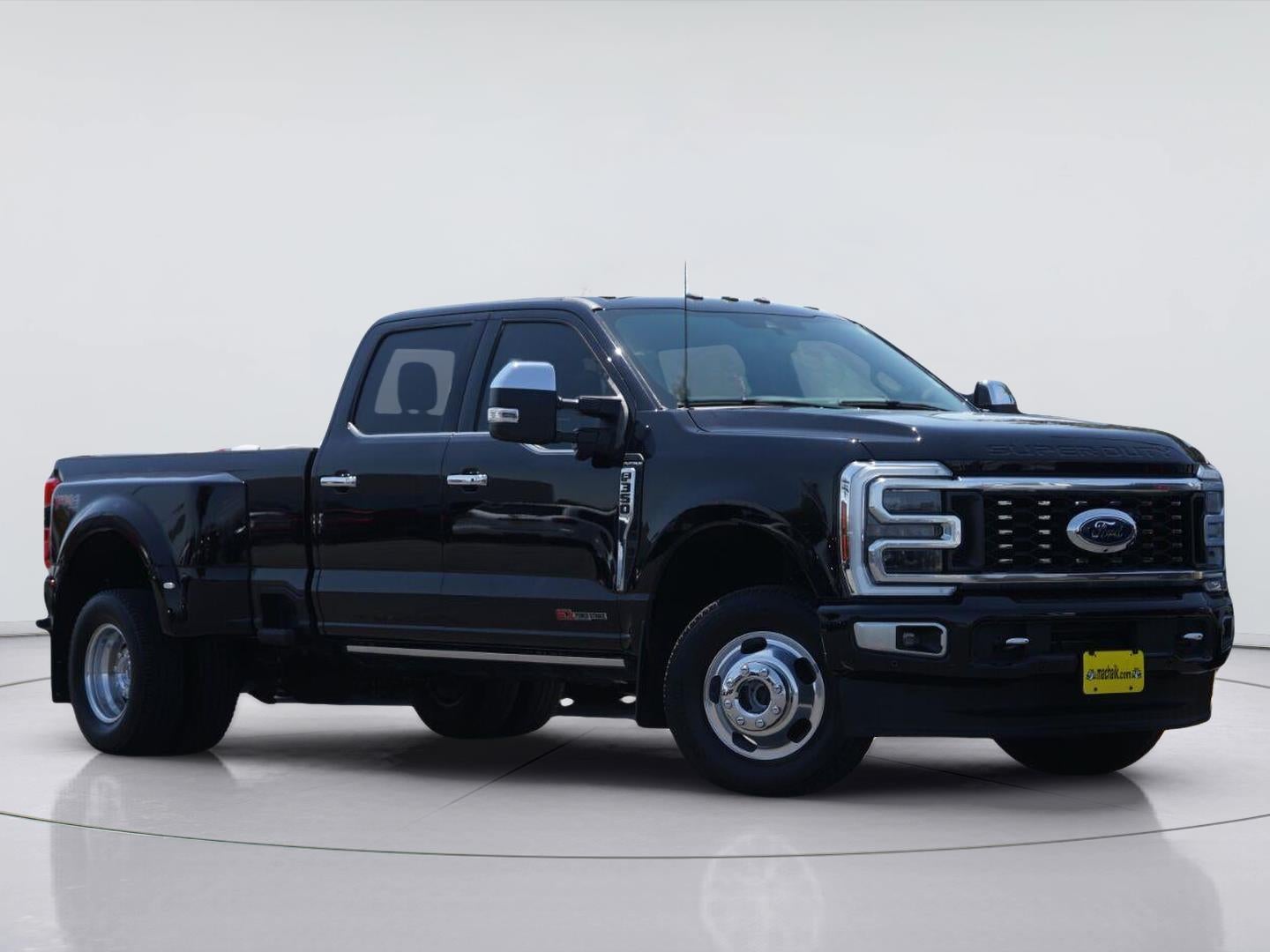 2024 Ford Super Duty F-350 Drw Platinum
