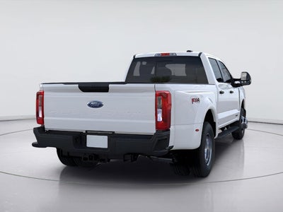 2026 Ford Super Duty F-350 Drw XL