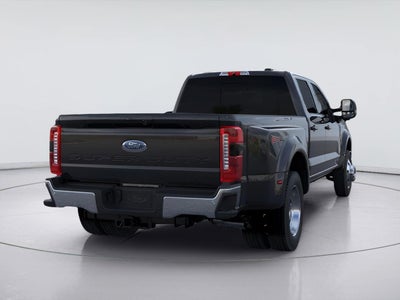2026 Ford F450 Truck F-450® Lariat®