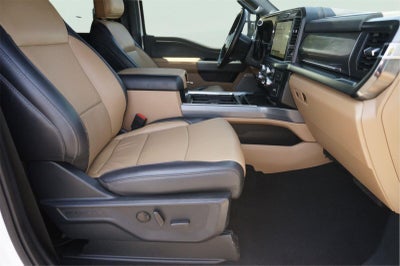 2025 Ford Super Duty F-450 Drw Lariat