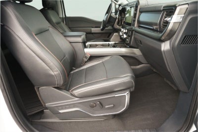 2023 Ford Super Duty F-450 Drw Lariat