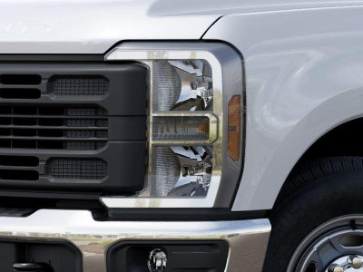 2027 Ford Super Duty F-350 SRW XL