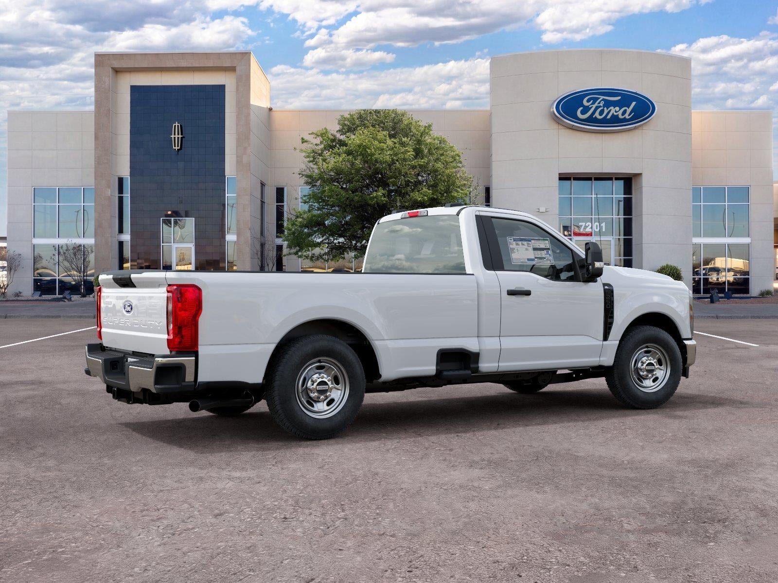 2027 Ford Super Duty F-250 SRW XL