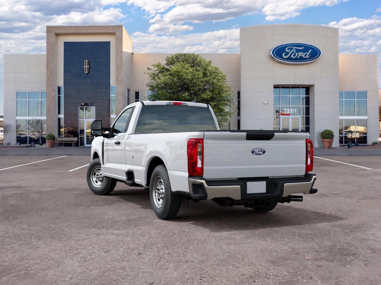 2027 Ford Super Duty F-250 SRW XL