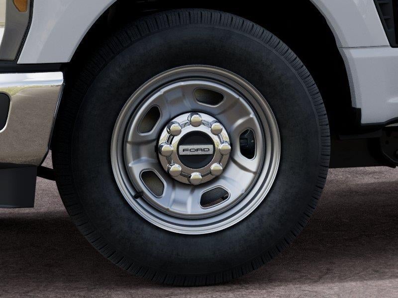2027 Ford Super Duty F-350 SRW XL