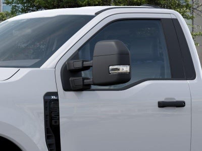 2027 Ford Super Duty F-350 SRW XL
