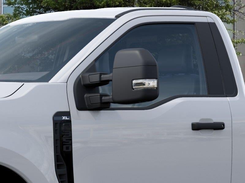 2027 Ford Super Duty F-350 SRW XL