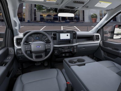 2027 Ford Super Duty F-350 SRW XL