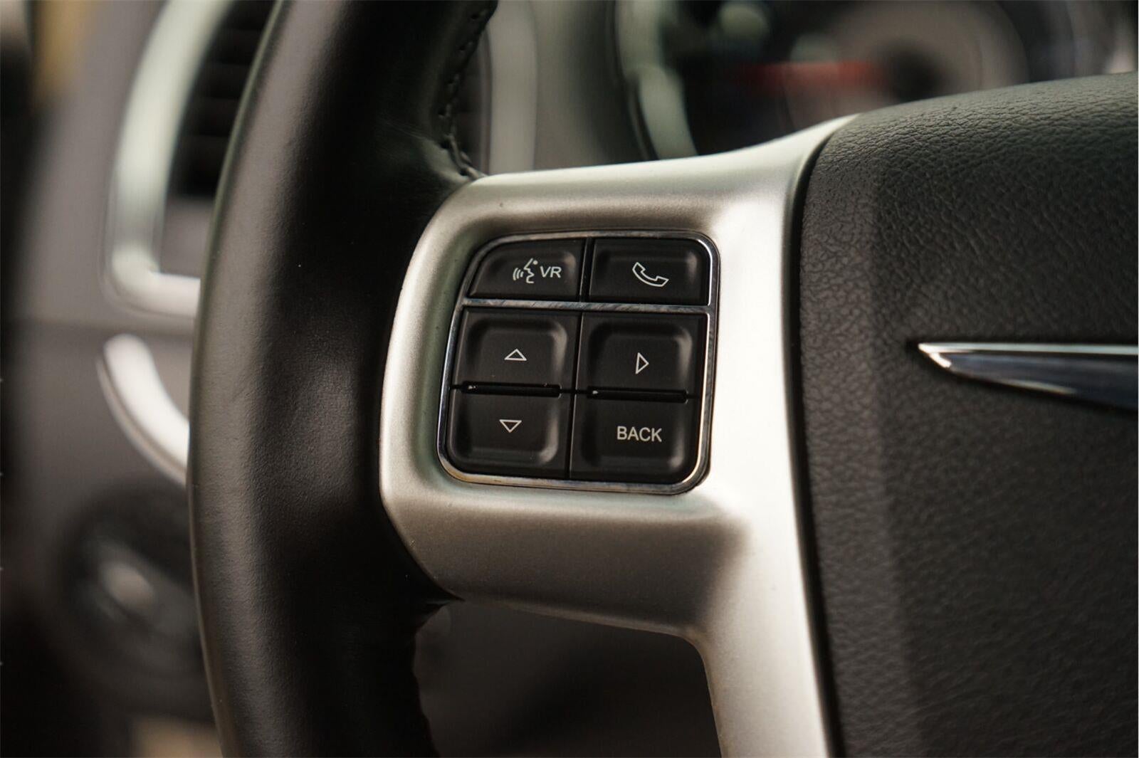 2016 Chrysler Town & Country Touring