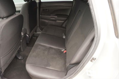 2013 Mitsubishi OUTLANDER ES