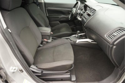 2013 Mitsubishi OUTLANDER ES