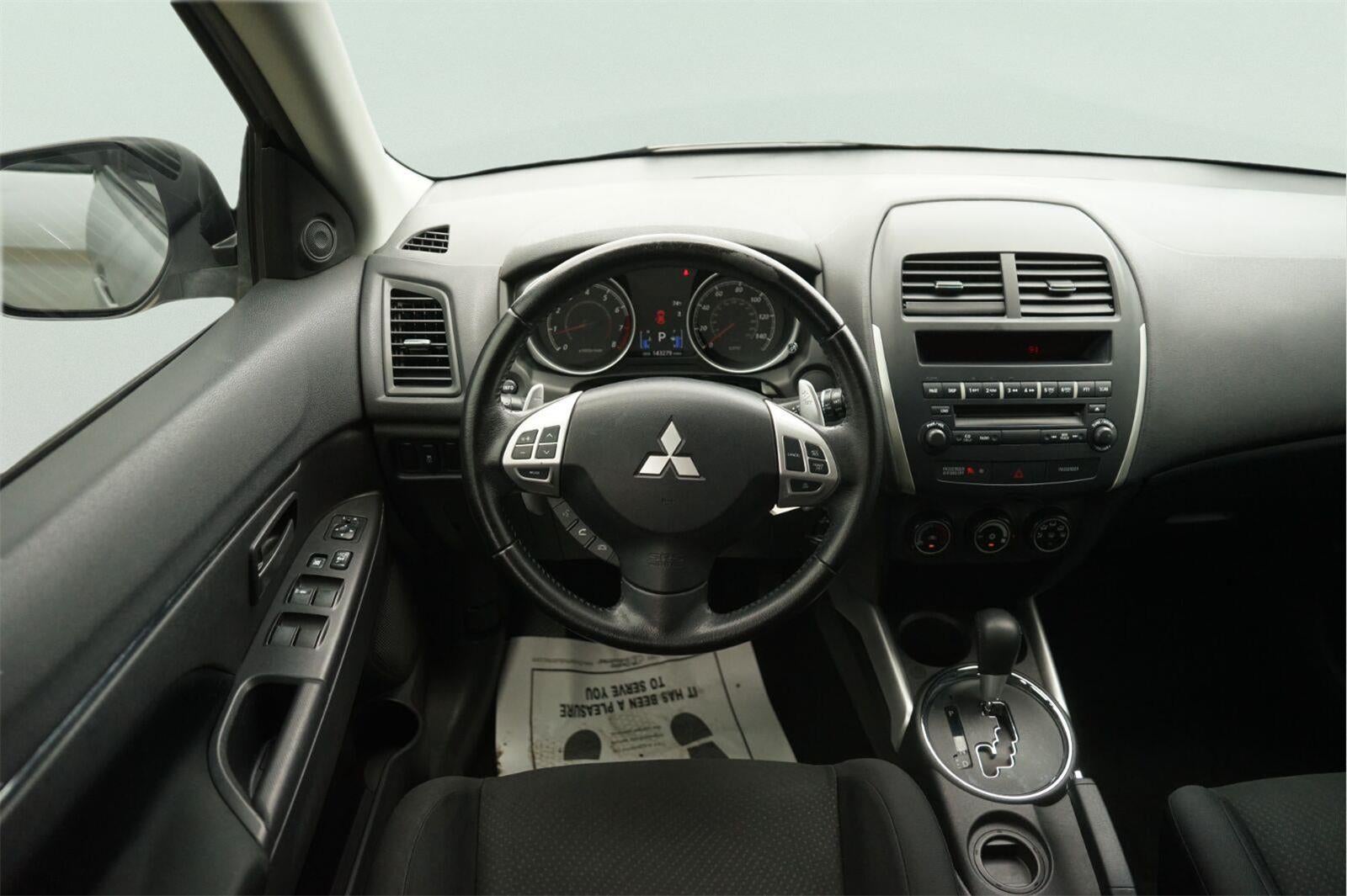 2013 Mitsubishi OUTLANDER ES
