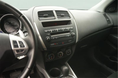 2013 Mitsubishi OUTLANDER ES