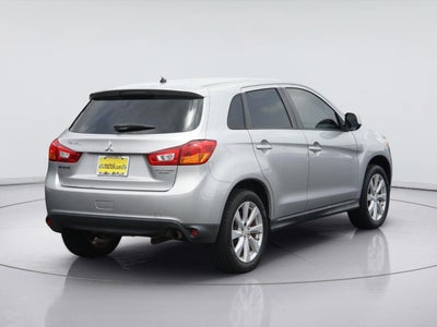 2013 Mitsubishi OUTLANDER ES