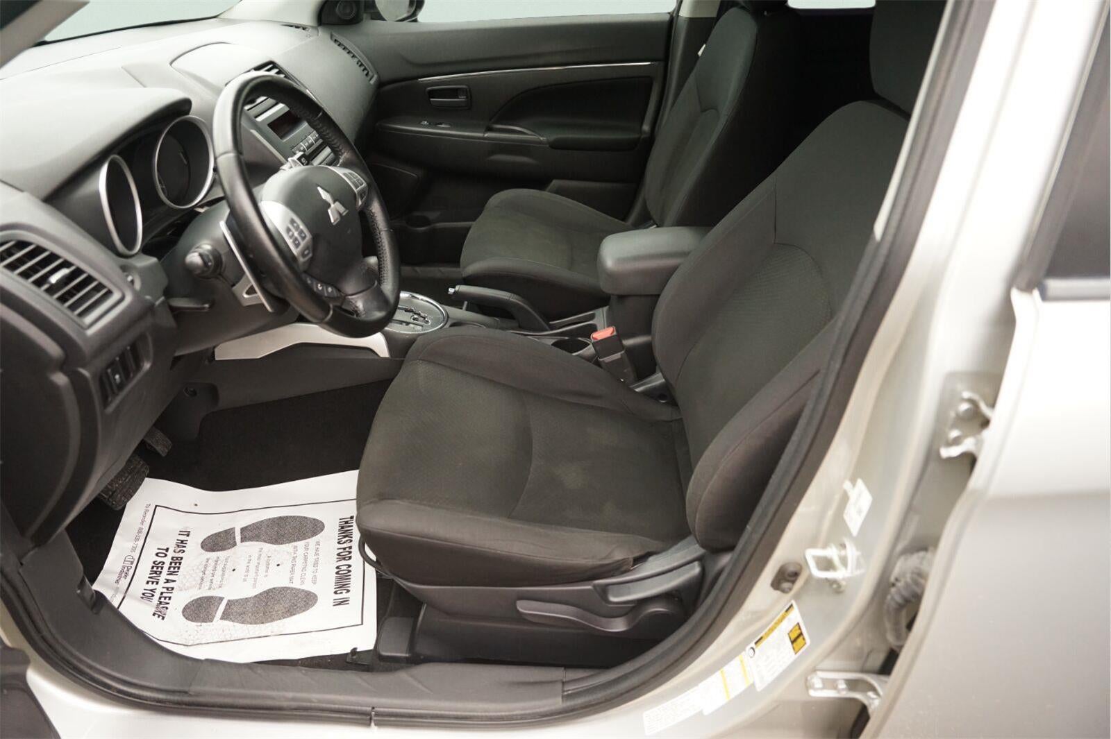 2013 Mitsubishi OUTLANDER ES