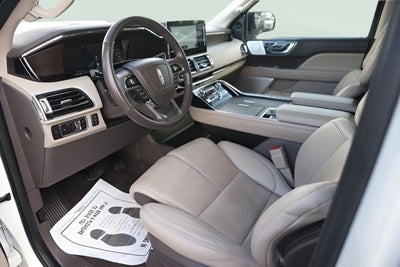 2024 Lincoln Navigator L Reserve