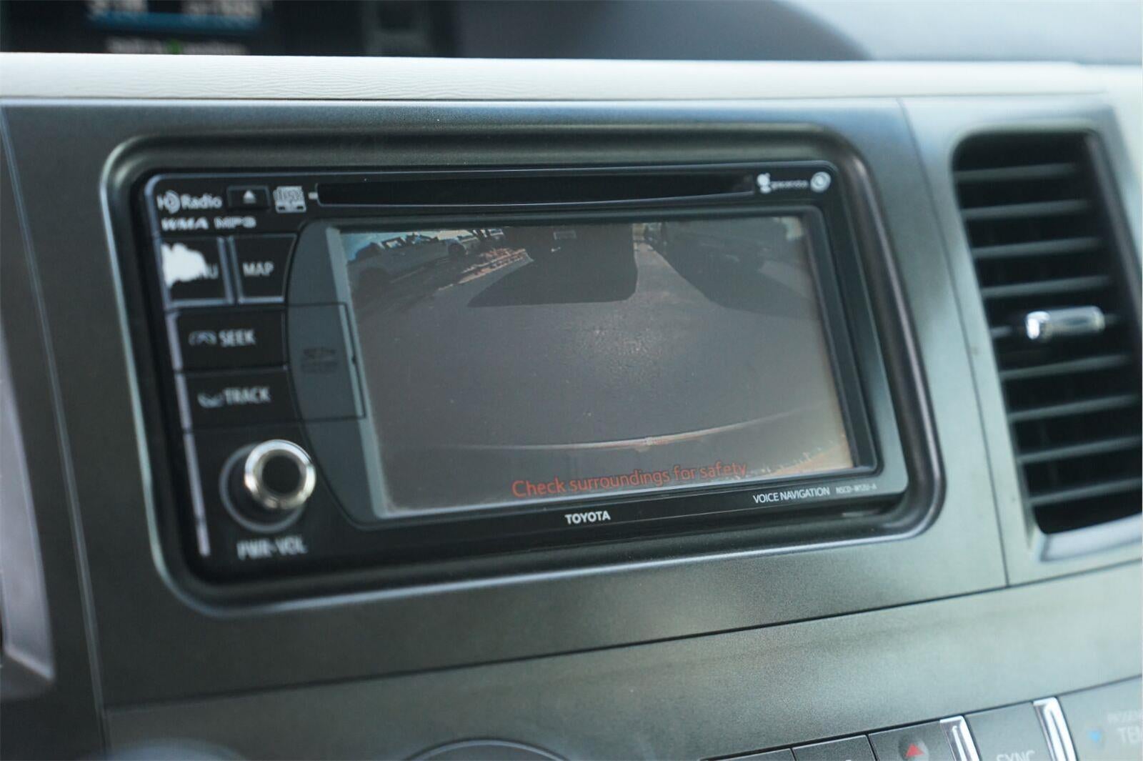 2013 Toyota Sienna XLE 8-Passenger