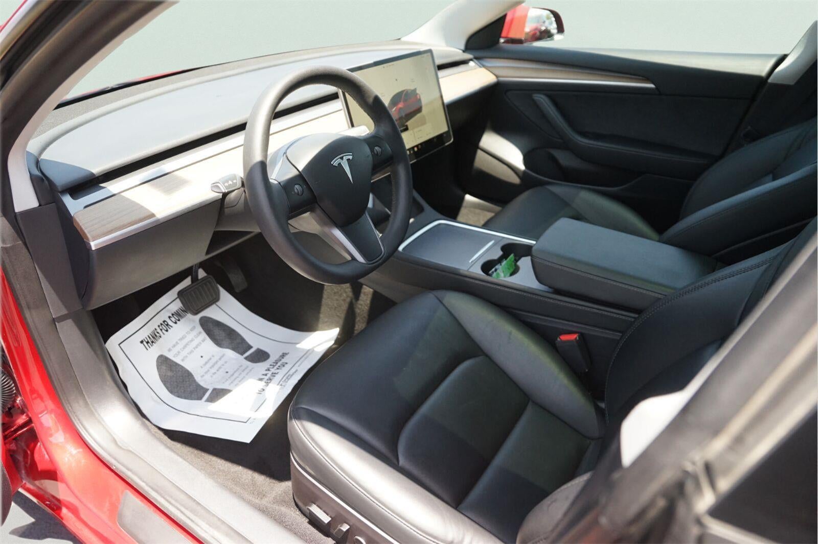 2023 Tesla Model 3 Base