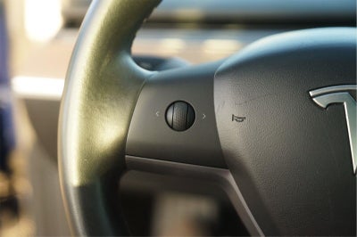 2018 Tesla Model 3 Base