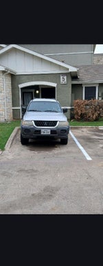 2003 Mitsubishi MONTERO SPORT XLS