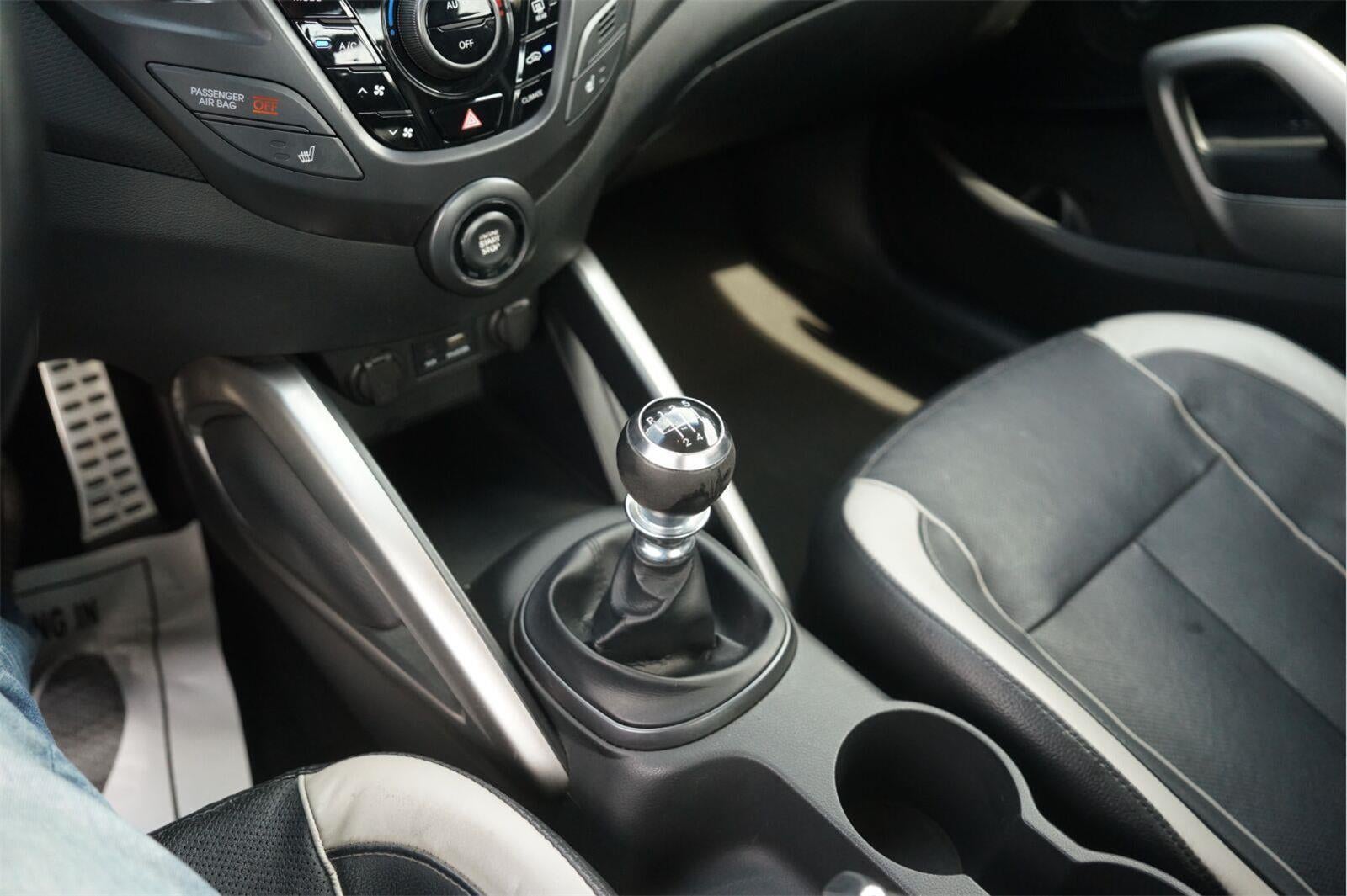 2015 Hyundai Veloster Turbo