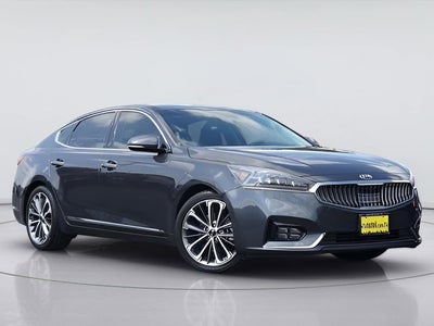 2019 Kia Cadenza Technology