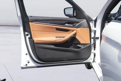 2019 BMW 5 Series 530e xDrive iPerformance