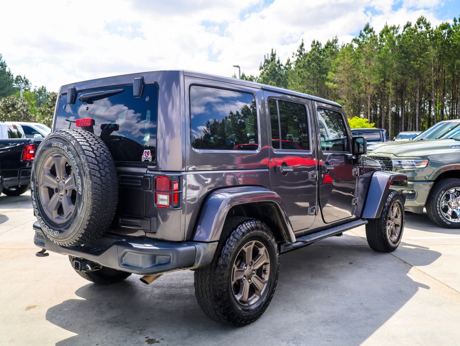 2018 Jeep Wrangler JK Unlimited Golden Eagle