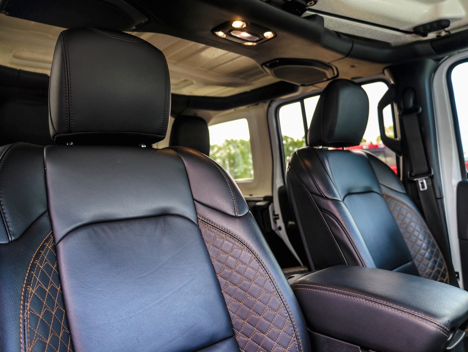 2020 Jeep Wrangler Unlimited Sahara High Altitude