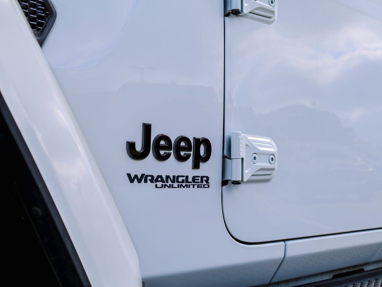 2020 Jeep Wrangler Unlimited Sahara High Altitude