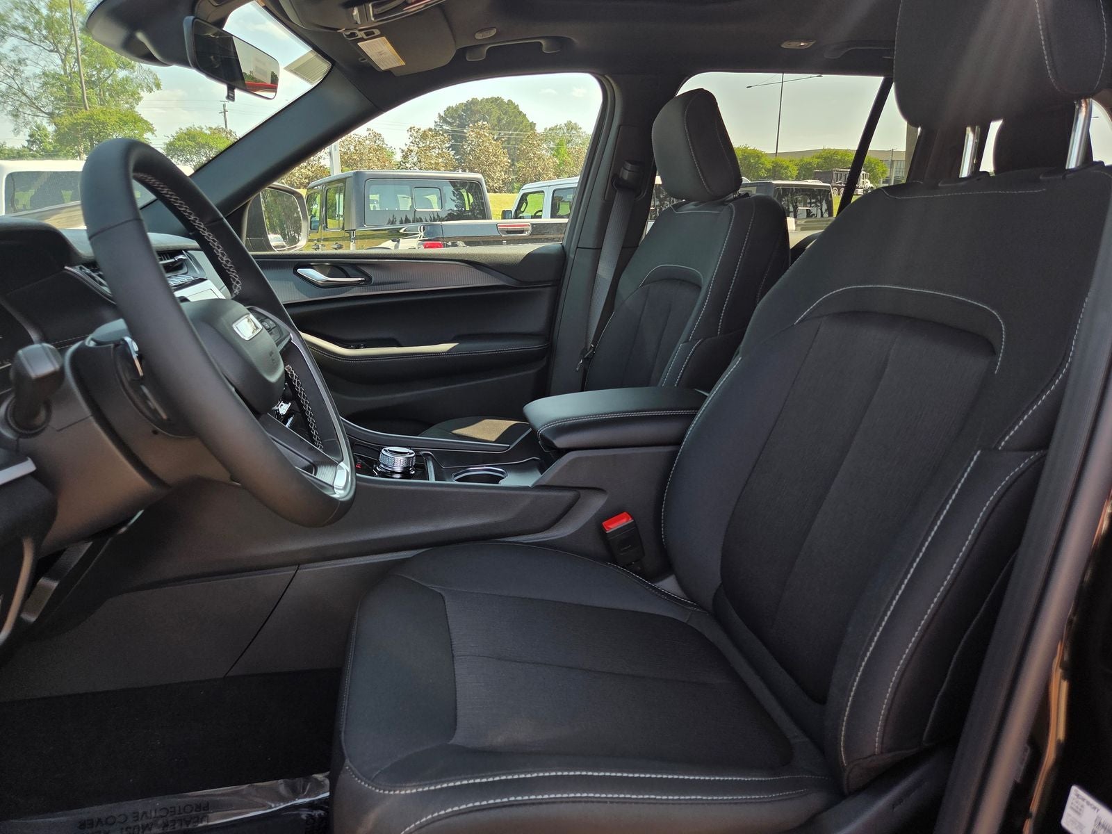 2026 Jeep Grand Cherokee Laredo X