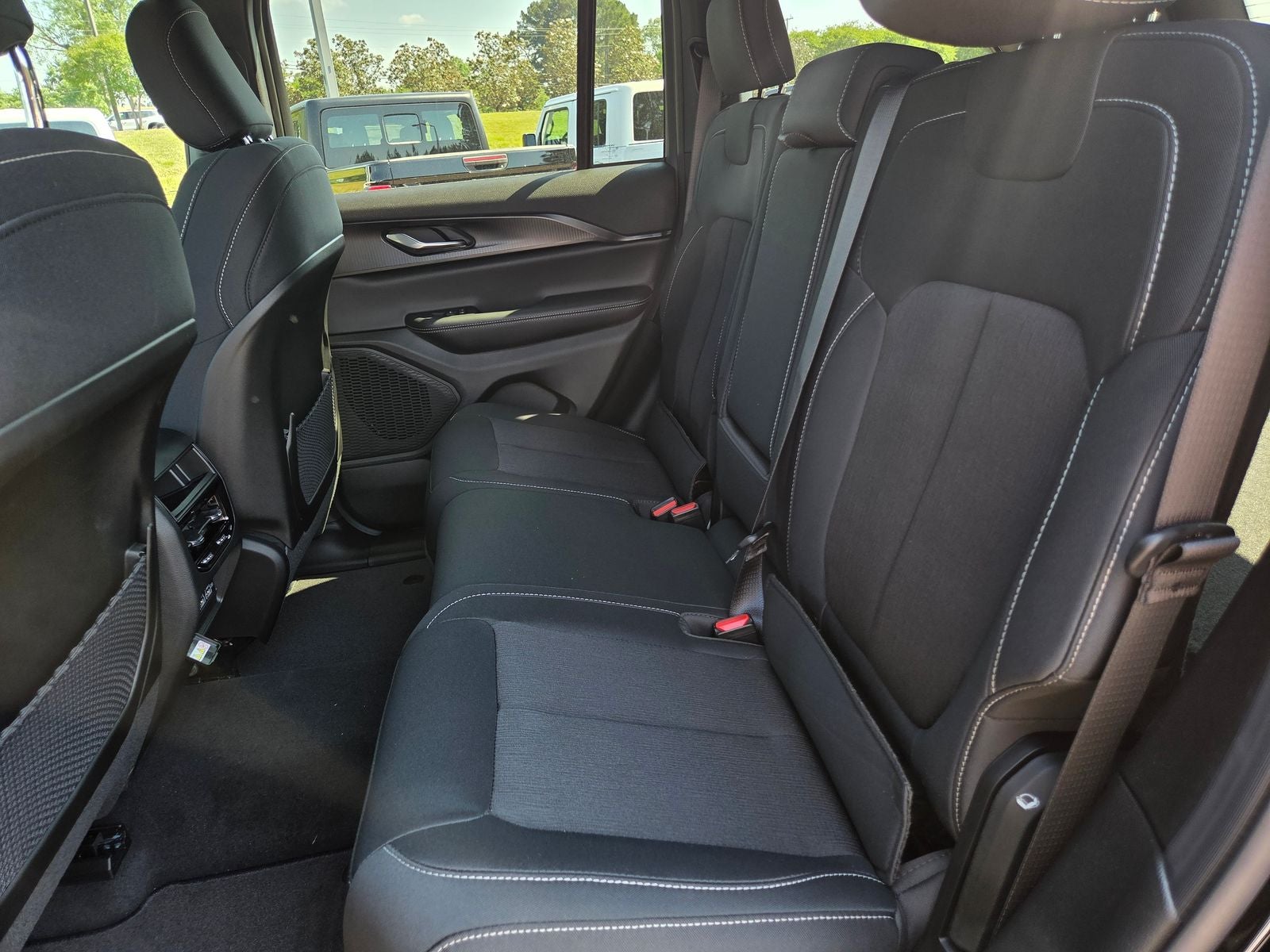 2026 Jeep Grand Cherokee Laredo X
