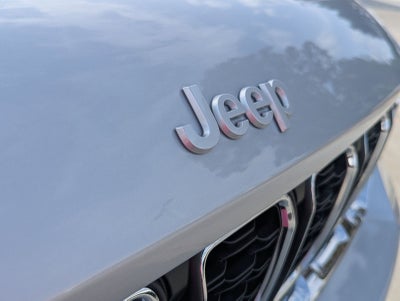 2026 Jeep Grand Cherokee Laredo X