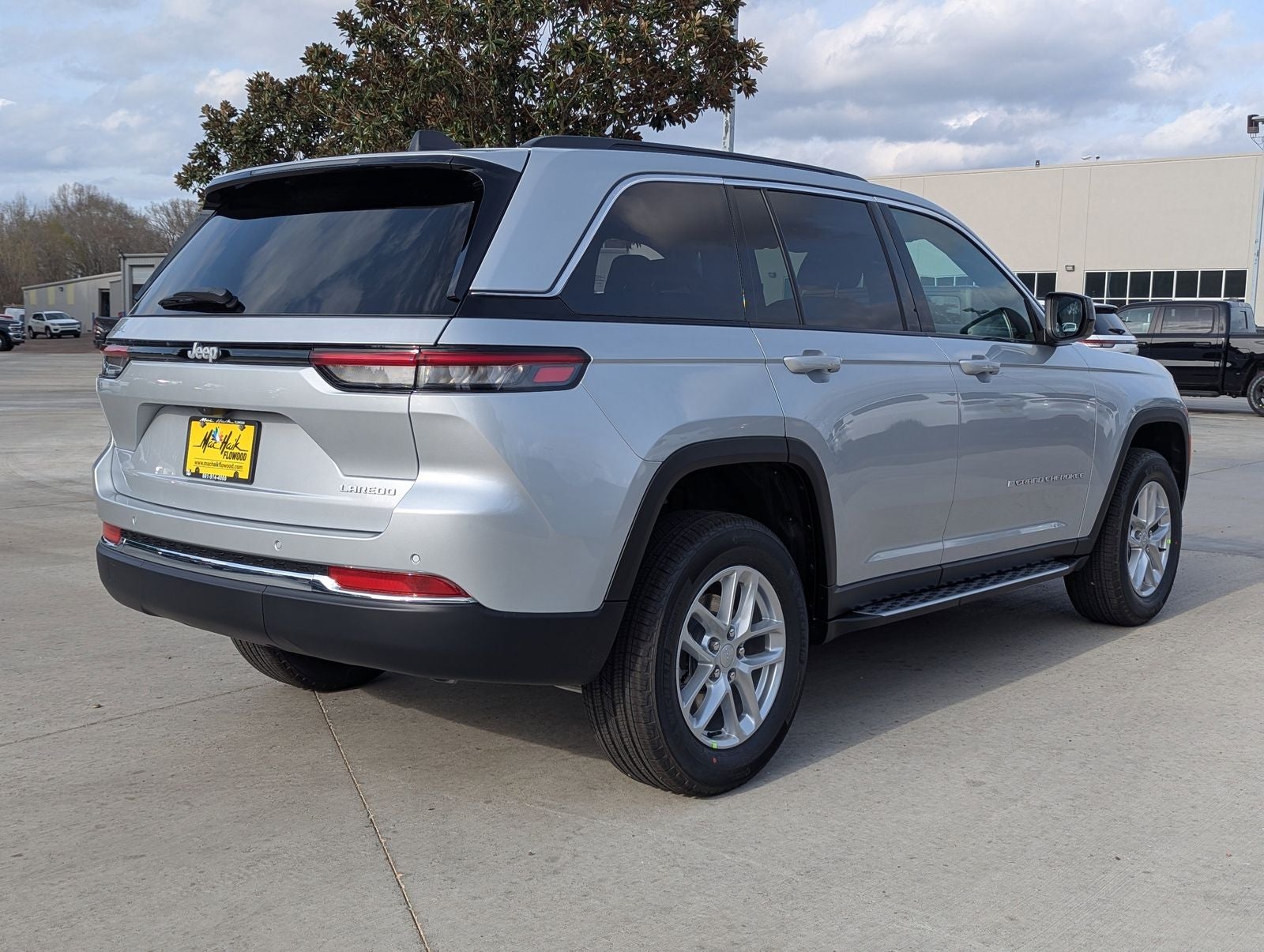 2026 Jeep Grand Cherokee Laredo X