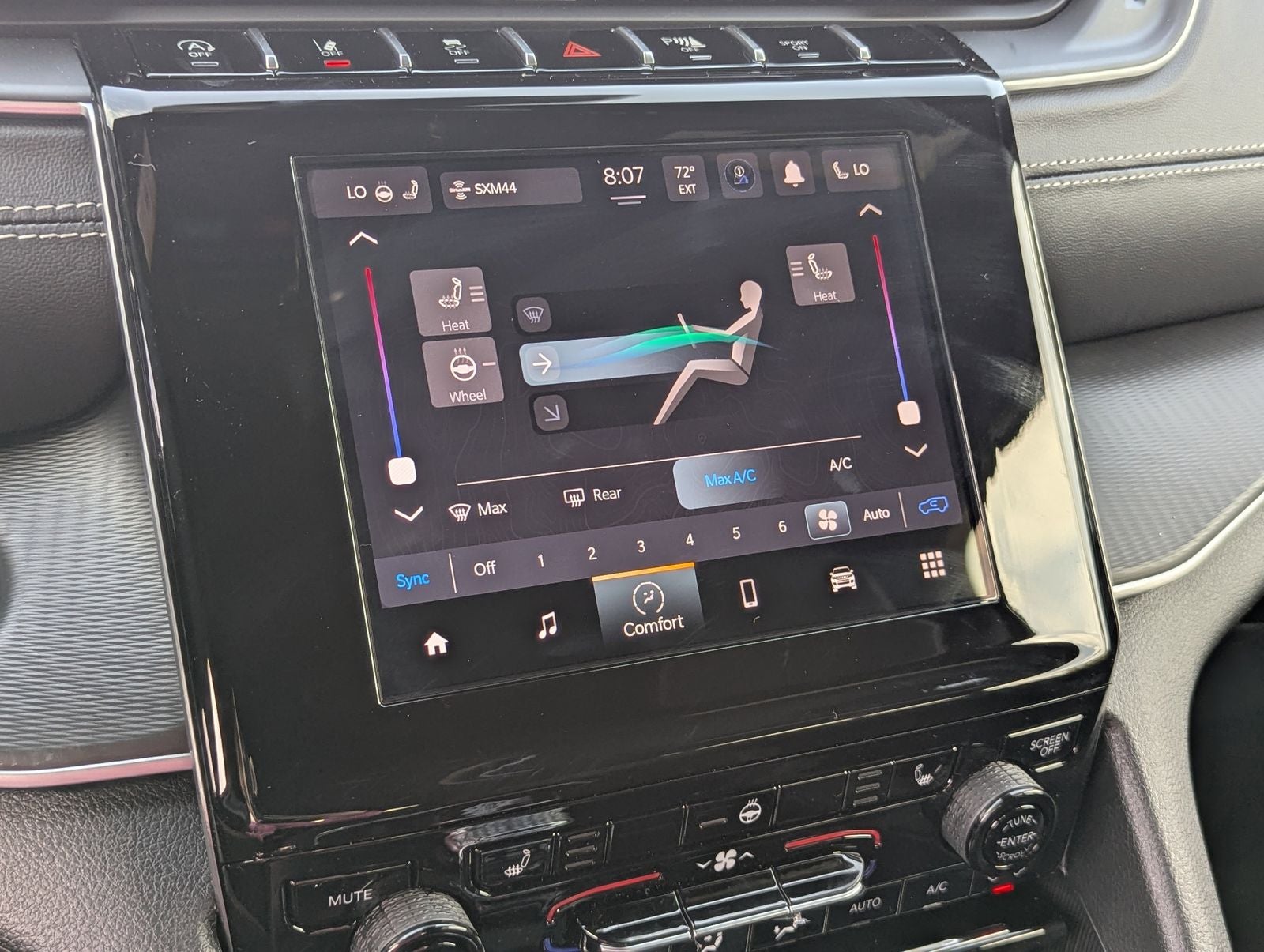 2026 Jeep Grand Cherokee Laredo X