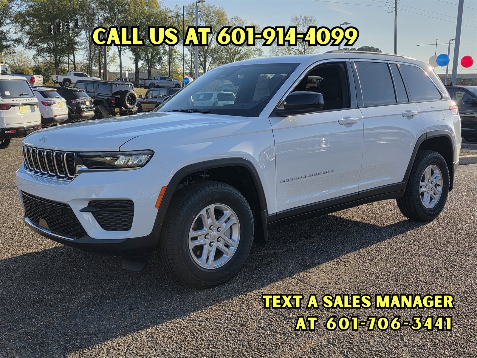 2025 Jeep Grand Cherokee Laredo