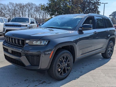 2026 Jeep Grand Cherokee Laredo