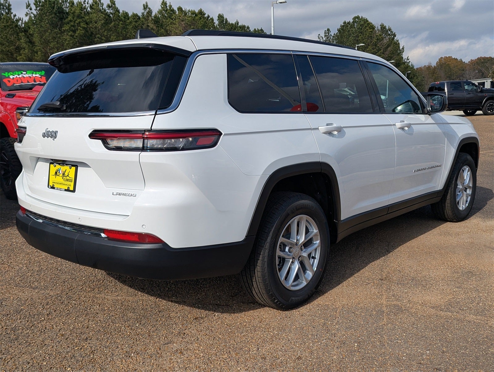 2025 Jeep Grand Cherokee L Laredo