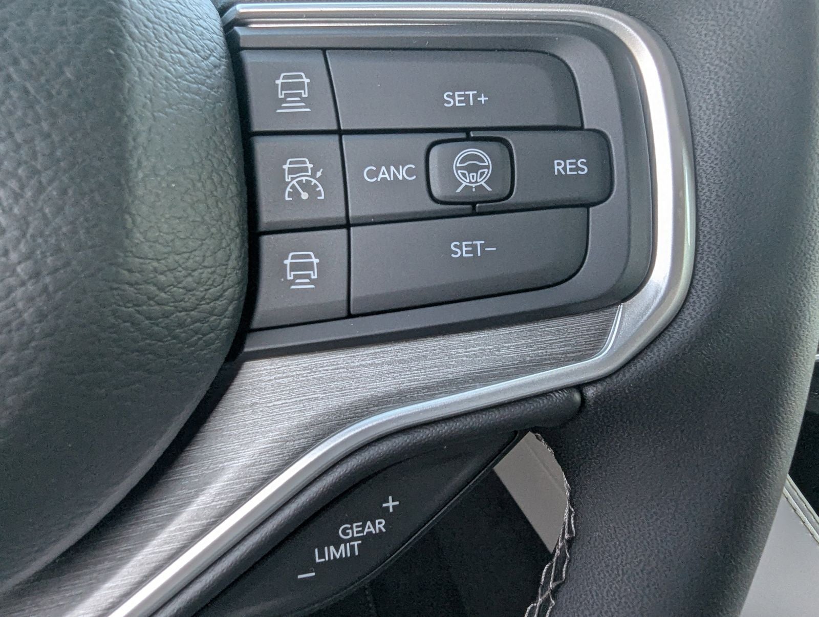 2026 Jeep Grand Wagoneer L Base