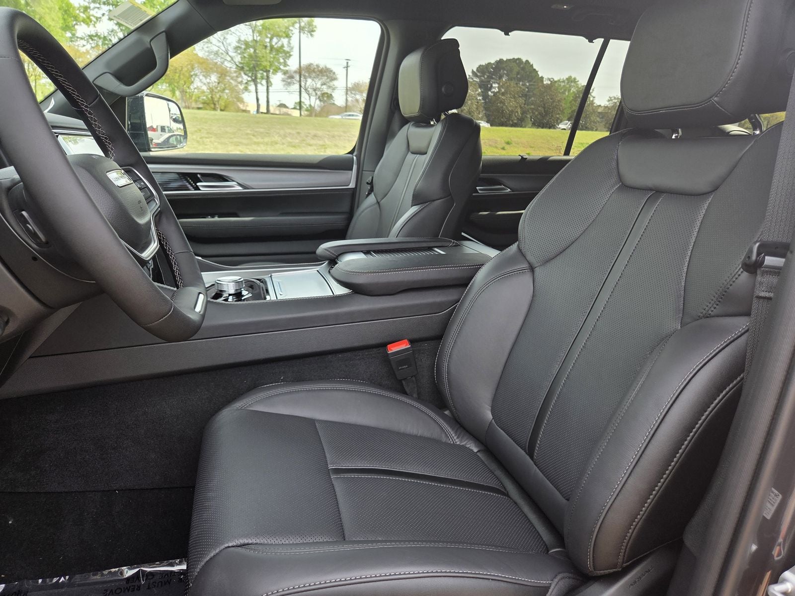 2026 Jeep Grand Wagoneer L Limited Reserve