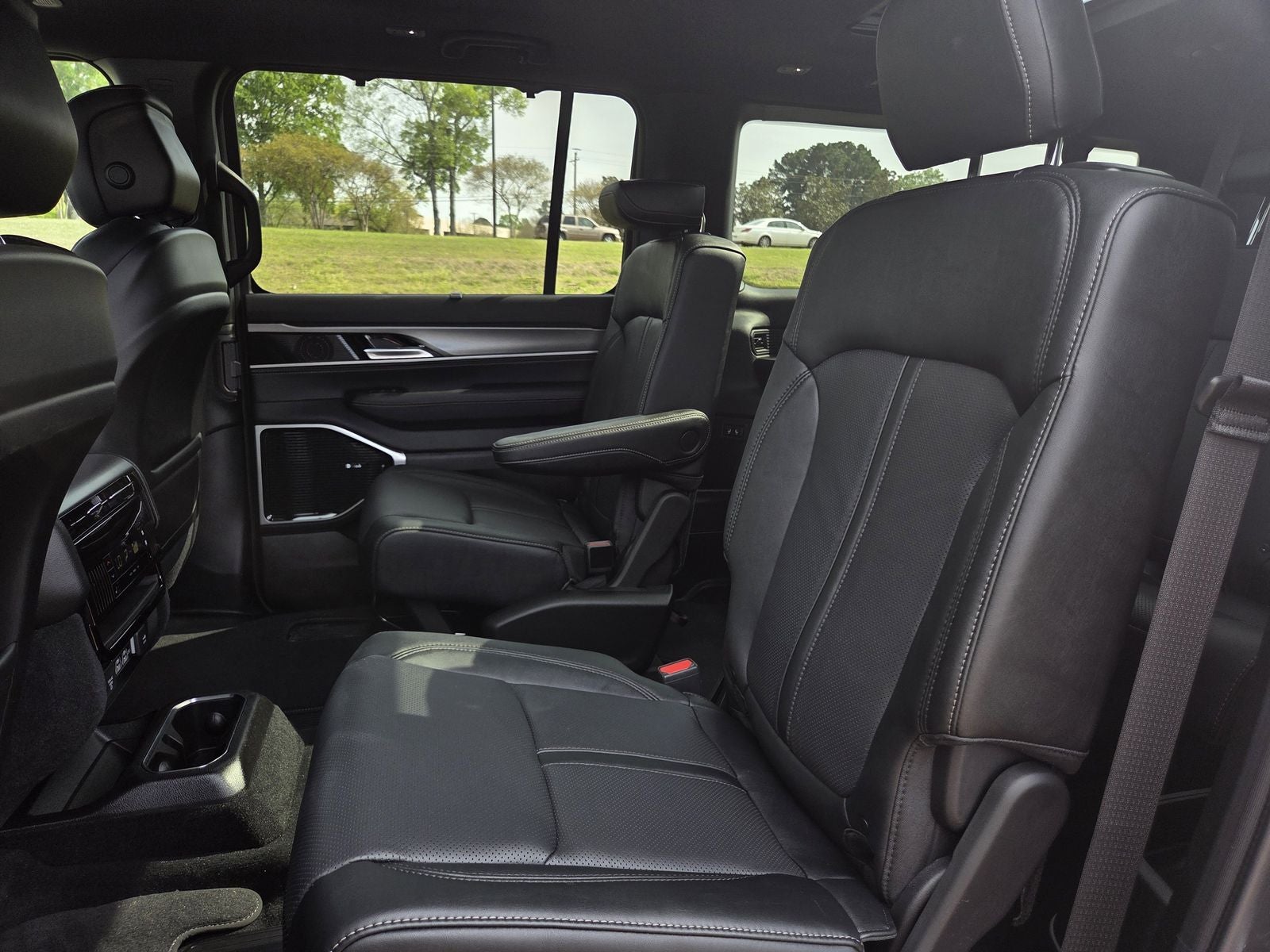 2026 Jeep Grand Wagoneer L Limited Reserve